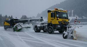 souffleuse à neige montée sur camion 1