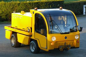 tracteur de remorquage / pour groupe électrogène de piste / électrique / pour aéroport