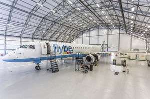 hangar pour avion