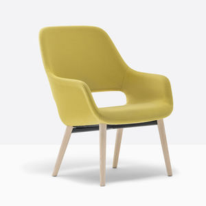 fauteuil pour lounge d'aéroport 1