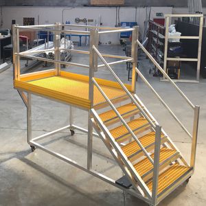 plateforme d'accés pour avion