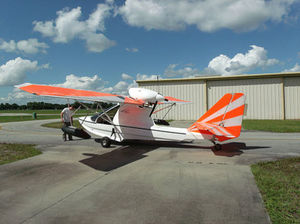 hydravion monomoteur / pour le tourisme / avec moteur à pistons / 0 - 10 Pers.