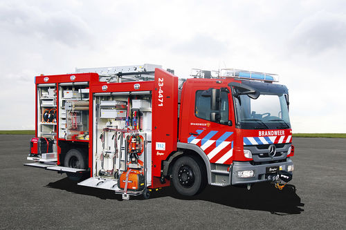 Véhicule incendie pour aéroport - RW - ALBERT ZIEGLER GMBH - intervention rapide / avec lance télescopique