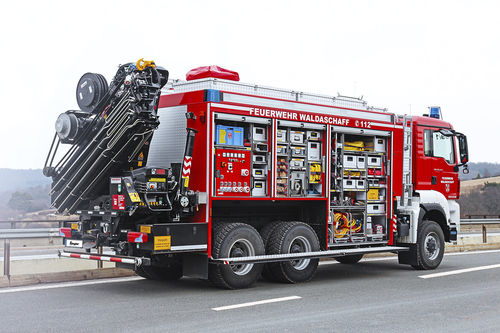 Véhicule incendie pour aéroport - RW crane - ALBERT ZIEGLER GMBH - intervention rapide / avec lance télescopique