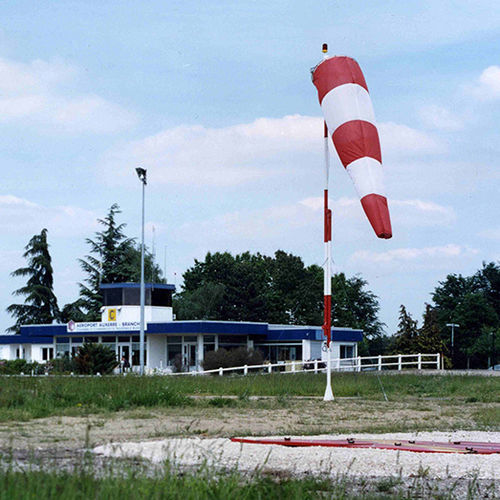 Mât d'éclairage - STNA WDI - DELTABOX - pour manche à air / pour aéroport