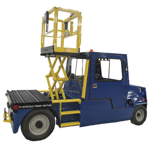 Tracteur de remorquage - HTSBSUV - HARLAN GLOBAL MANUFACTURING - pour aéronef / avec barre de remorquage / avec cabine