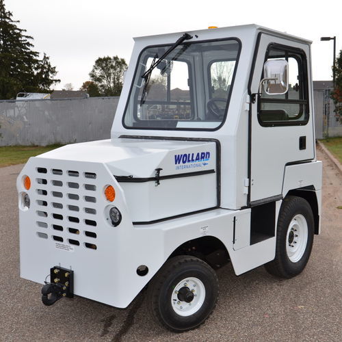 Tracteur de remorquage - 60A series - NMC WOLLARD INTERNATIONAL, LTD, Hong Kong - pour chariot à bagages / diesel / avec barre de remorquage