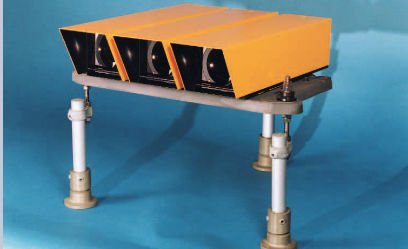 Feu de piste - Three Projector - RESEARCH ENGINEERS - PAPI / pour aéroport / à LED