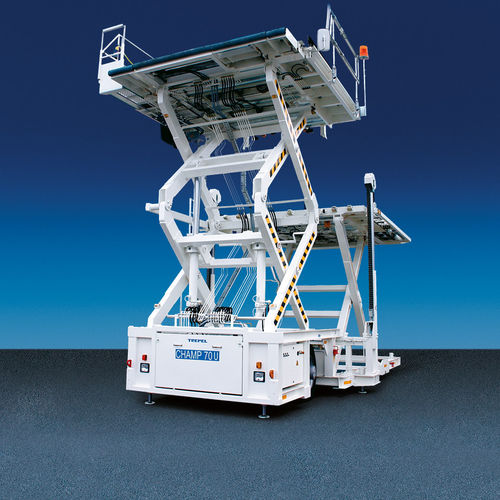 Chargeur élévateur à ciseaux - CHAMP 70 series - TREPEL AIRPORT EQUIPMENT GMBH - pour marchandise / diesel / électrique