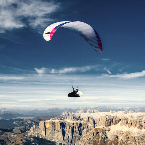 Parapente performance - THETA ULS - ADVANCE Thun AG - intermédiaire / monoplace