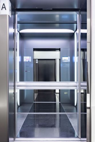 Ascenseur électrique - 7000 - Schindler - pour aéroport / 3000kg +