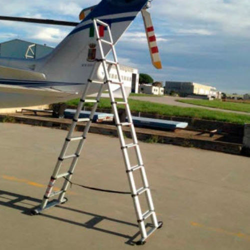 Escabeau de maintenance - AW 139  - O.M.A.R. Technology - pour hélicoptère
