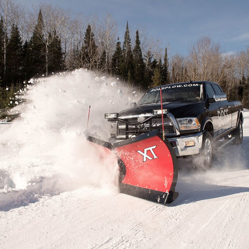 Lame de chasse-neige pour piste d'aéroport - V XT  - BOSS