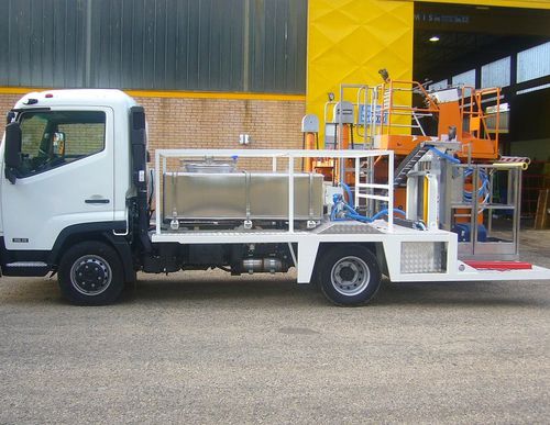 Véhicule pour eau potable autotracté - VAS 747 - Aviogei/Italy - avec nacelle / avec débitmètre / pour aéroport