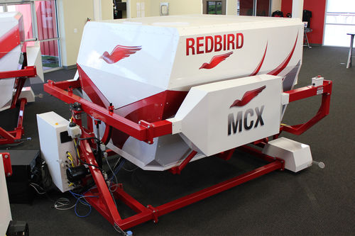 Simulateur de vol - MCX - Redbird Flight Simulations - d'entraînement / à cockpit fermé