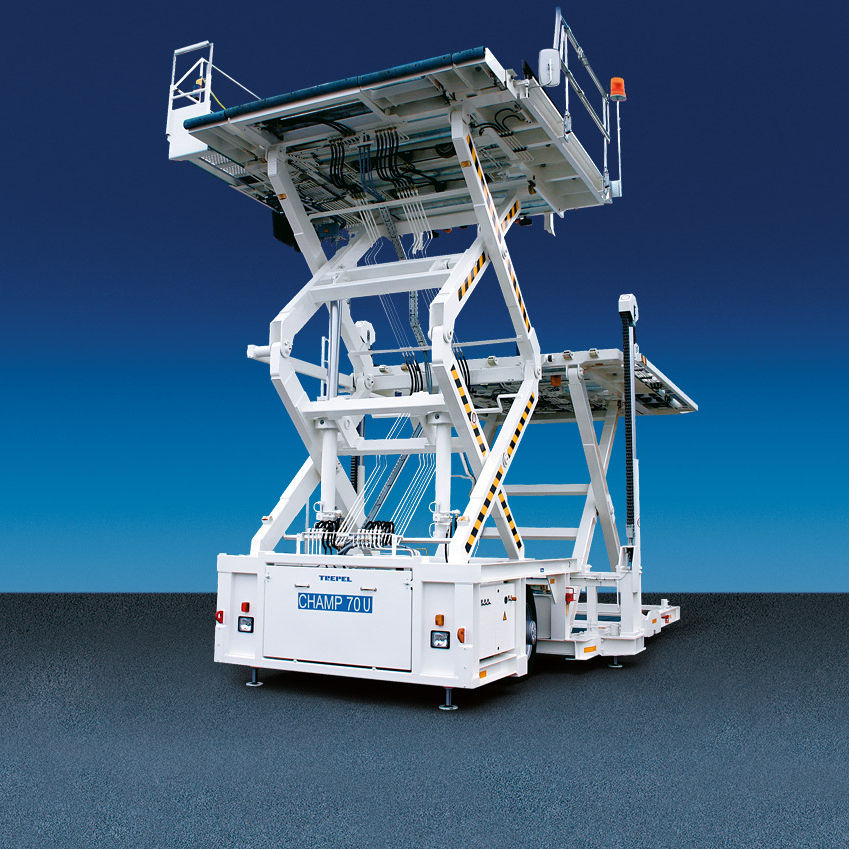 Scissor high loader - CHAMP 70 series - TREPEL AIRPORT EQUIPMENT GMBH ...