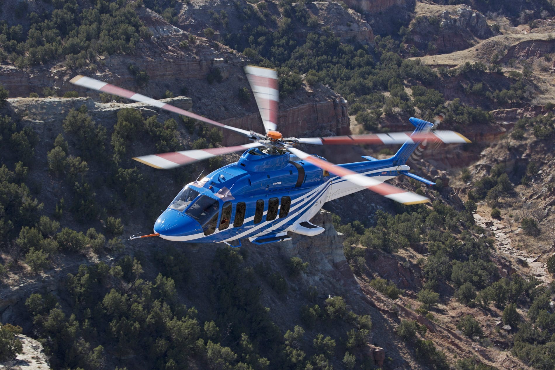 11 - 20 Pers. helicopter - 525 - BELL HELICOPTER - offshore