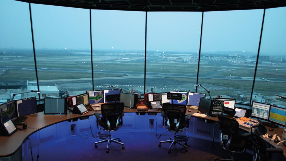 Multi-user ATC console - THINKING SPACE SYSTEMS LTD - curved / without ...