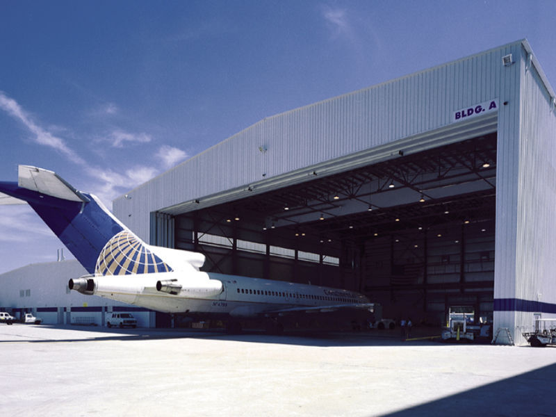 Aircraft hangar - Continental Airlines - Heavy Structures