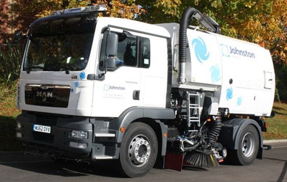 Airport runway sweeper - VS801 - Johnston Sweepers Ltd - truck-mounted