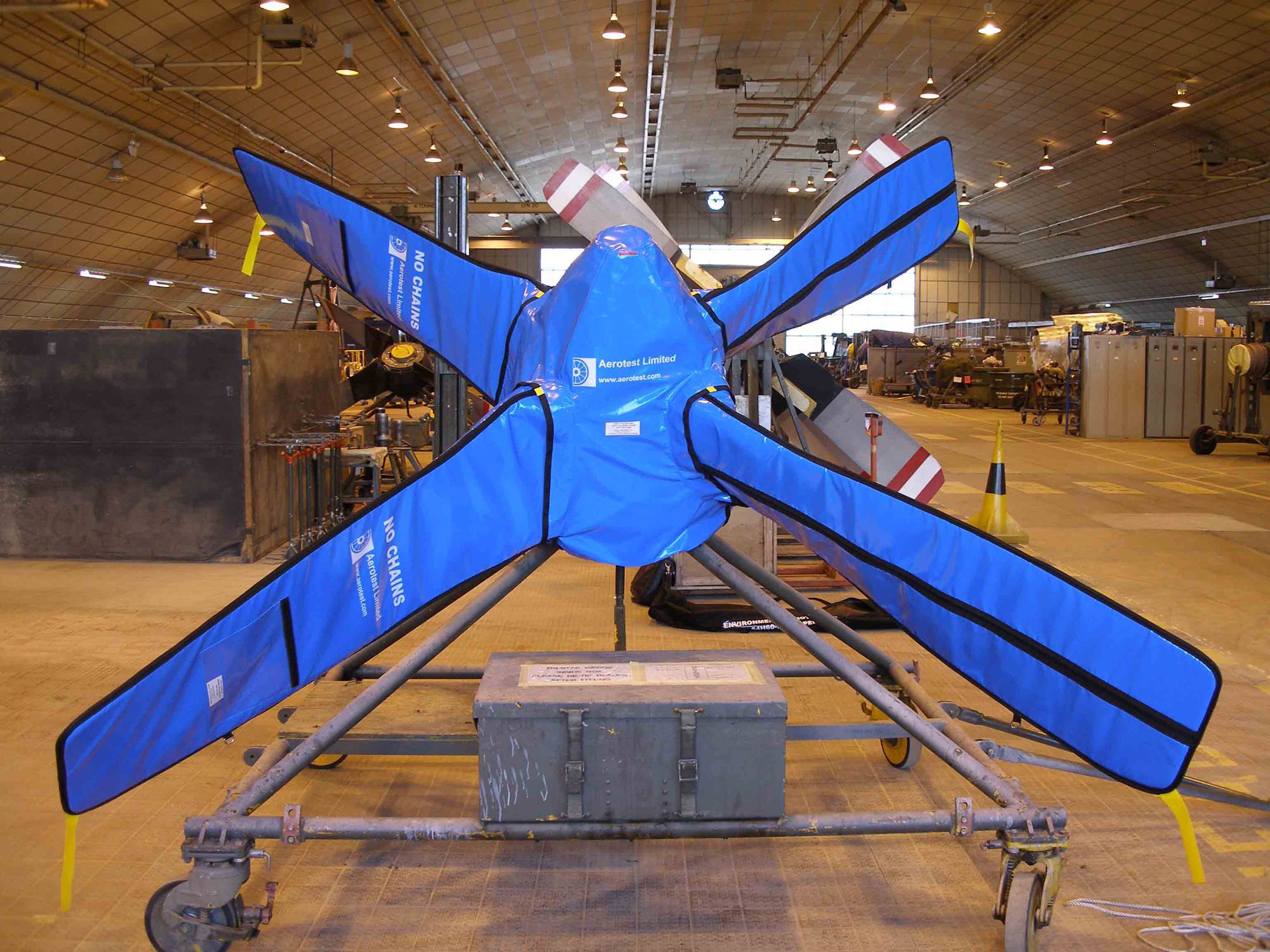 Helicopter cover C130H 54H6091 AEROTEST LIMITED for engines