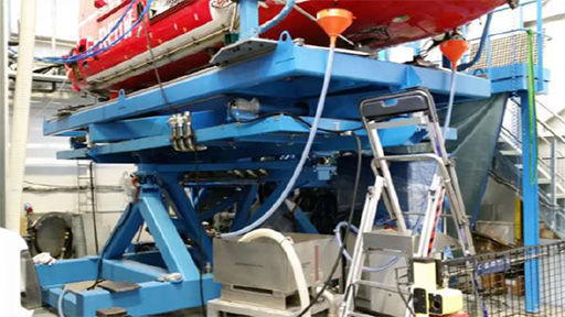 Compression test bench - Certia - material / aeronautical