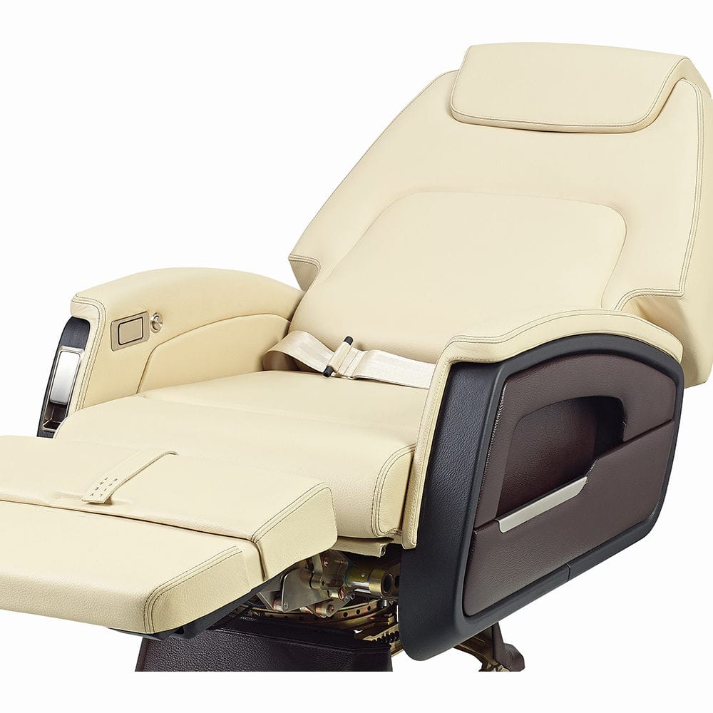 Aircraft seat Ipeco Holdings for passengers / with armrests / leather