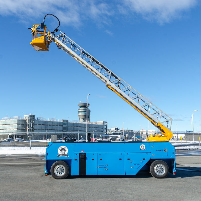 Aircraft deicing vehicle CARIBOU Polar Aircraft Deicer spreader