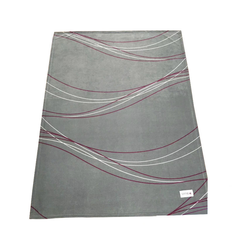 Aircraft cabin blanket Qatar Airways Shantou Luoyi Trading Co., LTD
