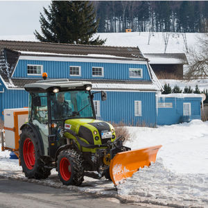airport snow plow