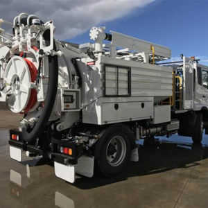 airport runway cleaning machine