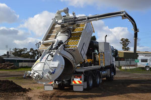 airport runway cleaning machine