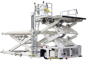 scissor high loader