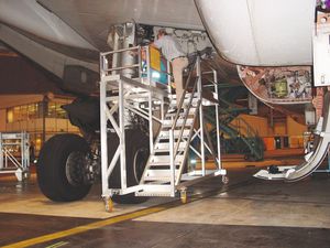 maintenance stepladder