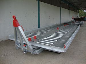 pallet dolly / 2-axle / for air cargo / for airports