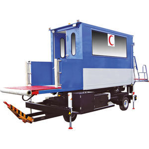 self-propelled ambulift