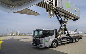 airport catering truck