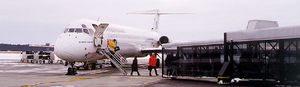 passenger boarding bridge