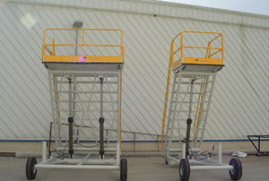 fuselage access platform