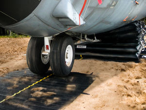 aircraft recovery mat