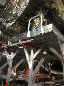 fuselage access platform