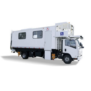 self-propelled ambulift 1