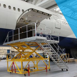 Access stairs - TBD (OWEN HOLLAND) LIMITED - mobile / towed / for aircraft