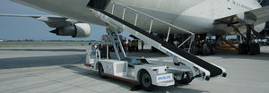 self-propelled belt loader