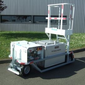 towed potable water cart