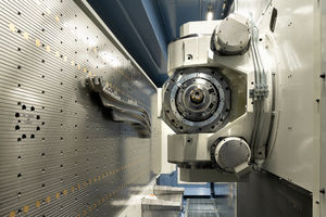 5-axis machining center