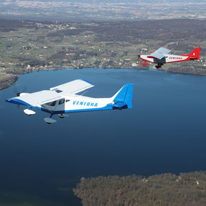 instructional aircraft