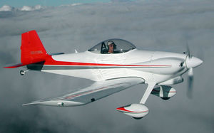 aerobatic aircraft