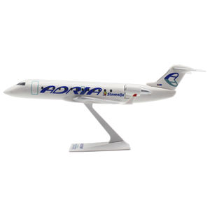 1/100 airplane model 1