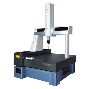 optical coordinate measuring machine